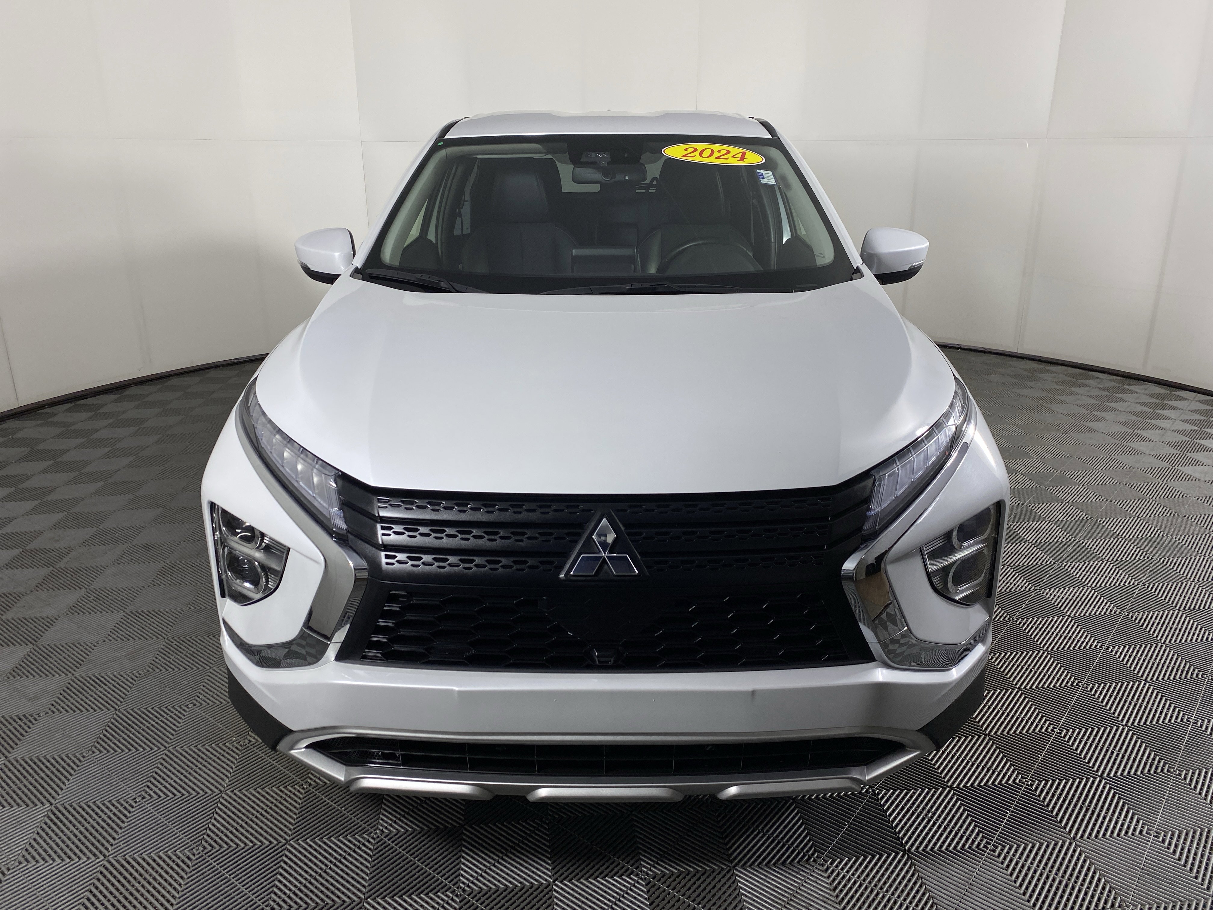 Used 2024 Mitsubishi Eclipse Cross SE image 13
