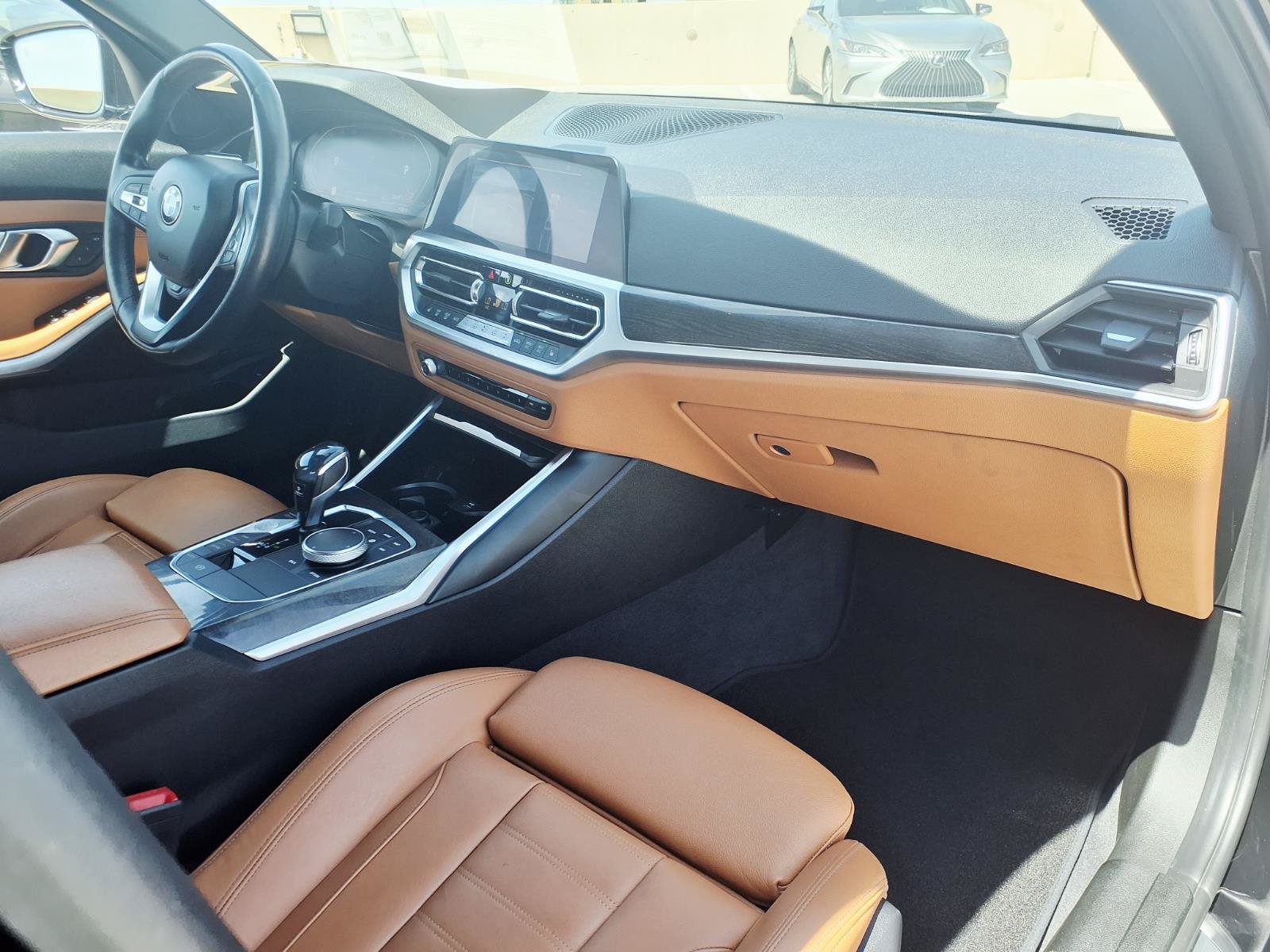 Used 2019 BMW 330i xDrive Sedan AWD/4WD image 10