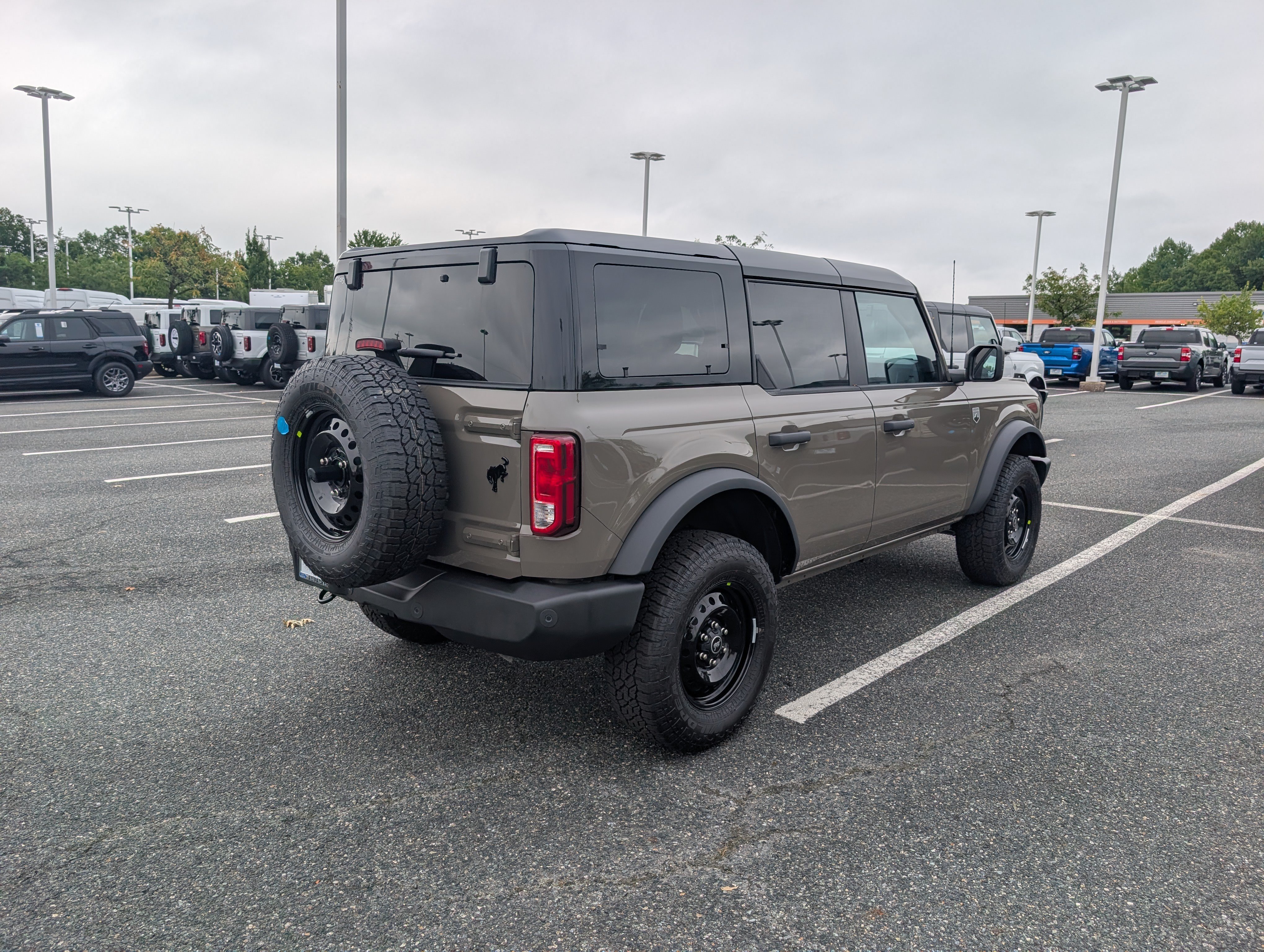 New 2026 Ford Bronco Big Bend AWD/4WD image 2
