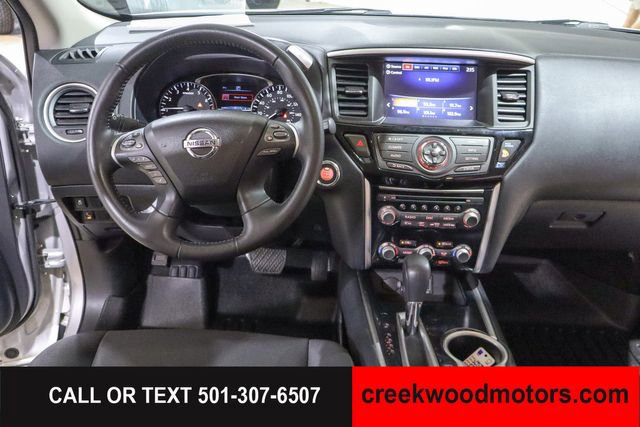 Used 2020 Nissan Pathfinder SV FWD image 54