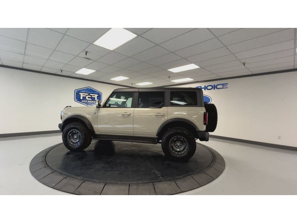 New 2025 Ford Bronco Outer Banks w/ Sasquatch Package image 7