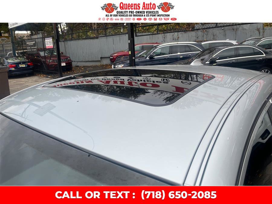 Used 2018 BMW X4 xDrive28i AWD/4WD image 13