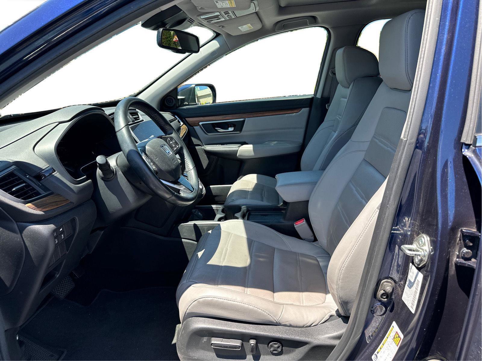 Used 2018 Honda CR-V Touring image 6