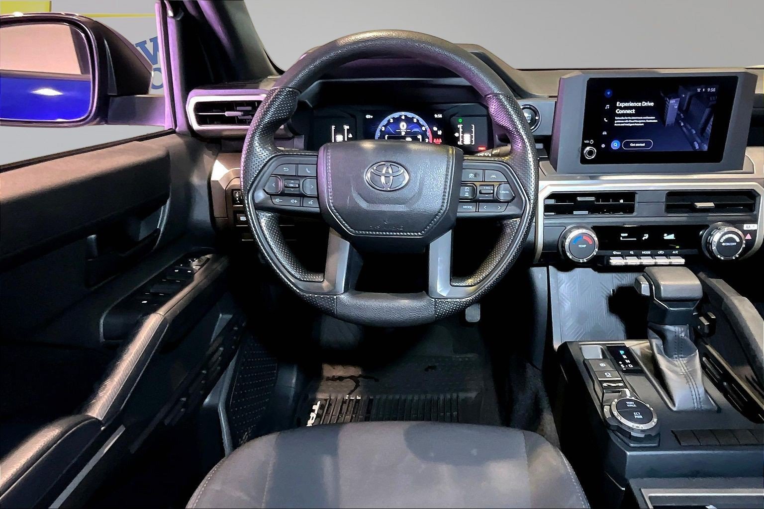 Used 2024 Toyota Tacoma SR5 AWD/4WD image 10