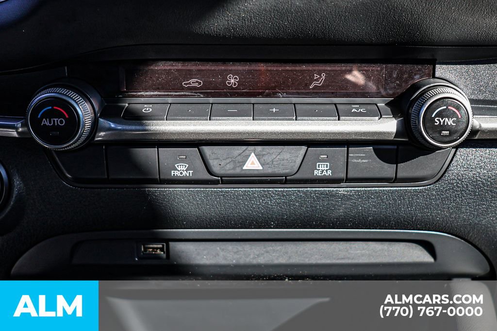 Used 2020 MAZDA MAZDA3 Sedan w/ Select Package image 40