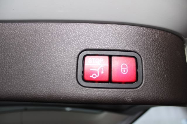 Used 2019 Mercedes-Benz GLS 450 4MATIC image 22