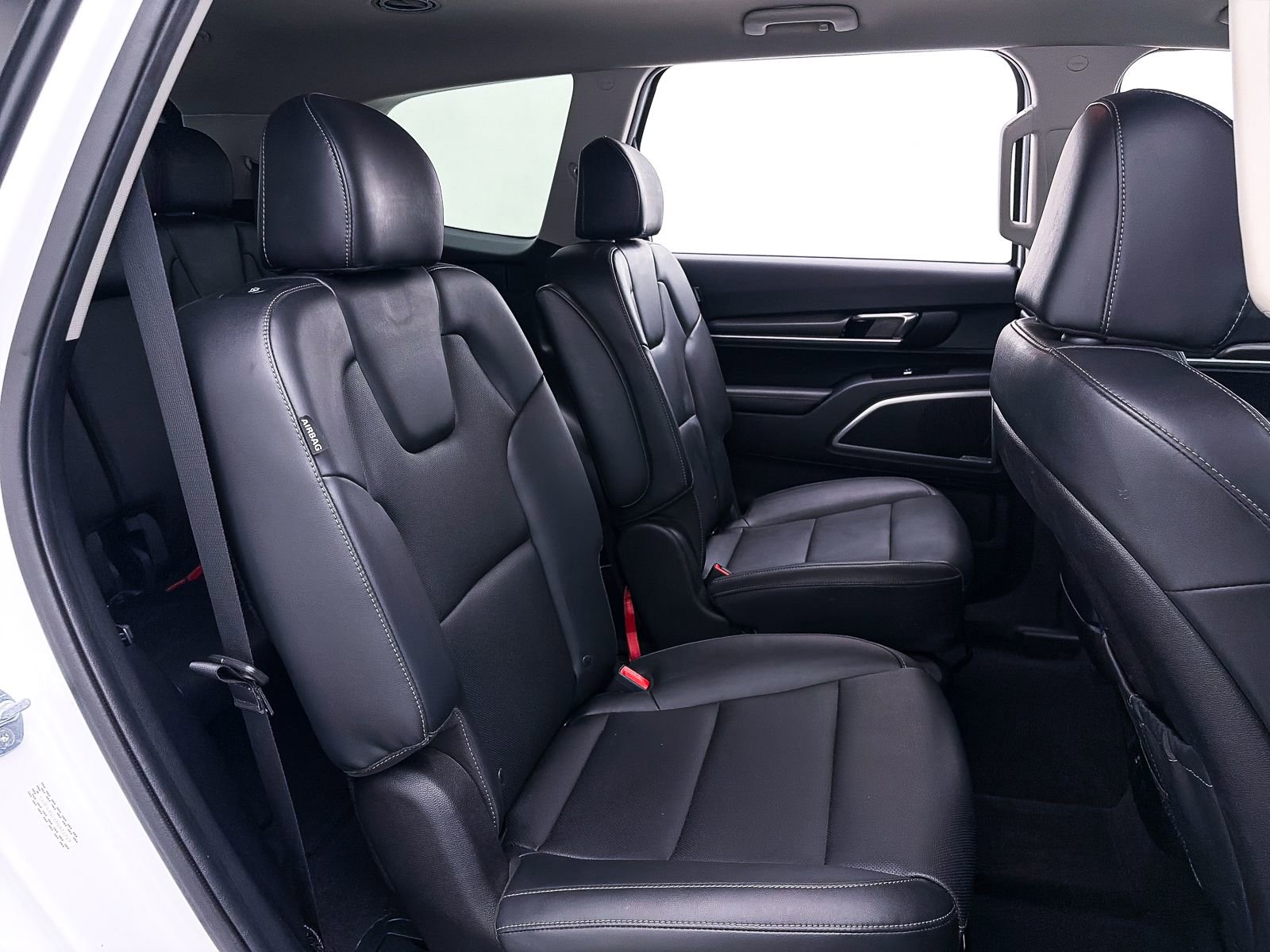 Used 2024 Kia Telluride S image 39