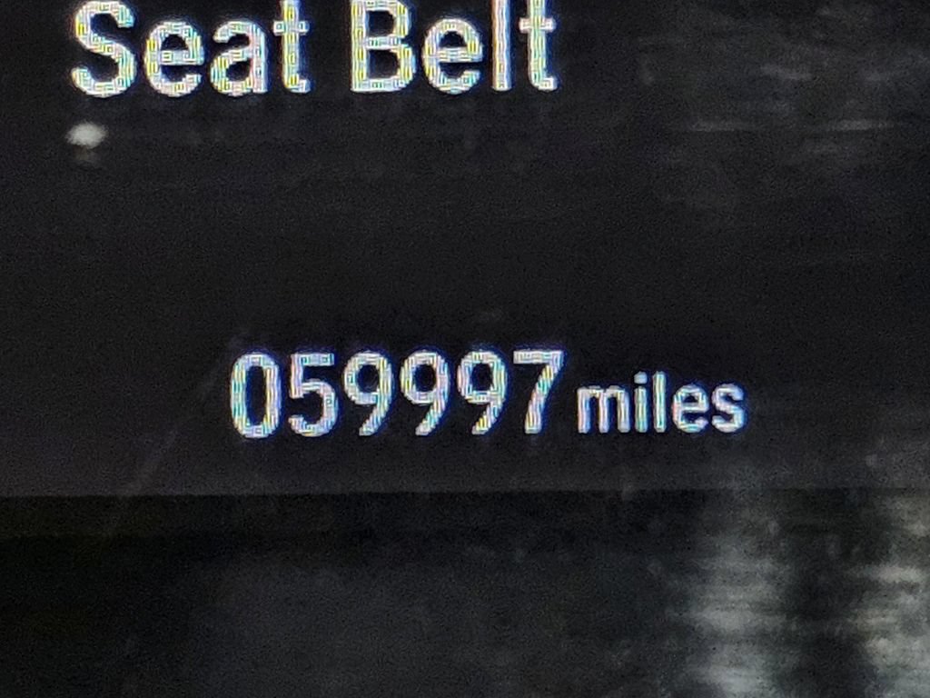 Used 2018 Honda CR-V EX image 16