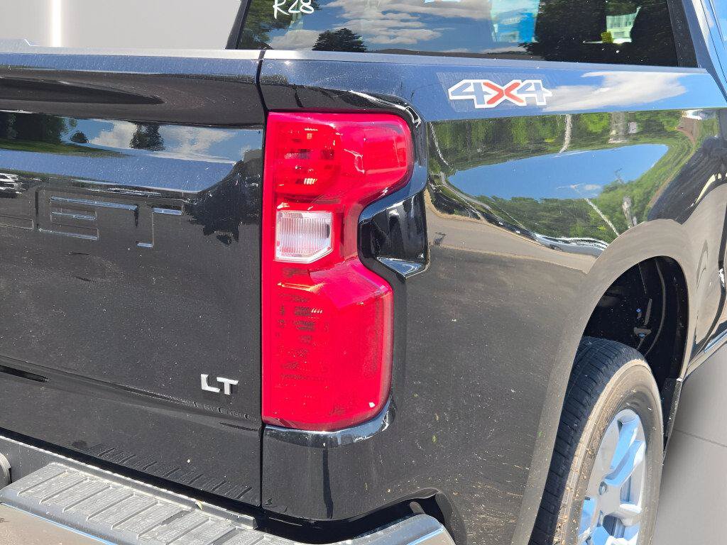 New 2026 Chevrolet Silverado 1500 LT AWD/4WD image 5