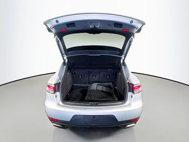 Used 2019 Porsche Macan AWD/4WD image 29