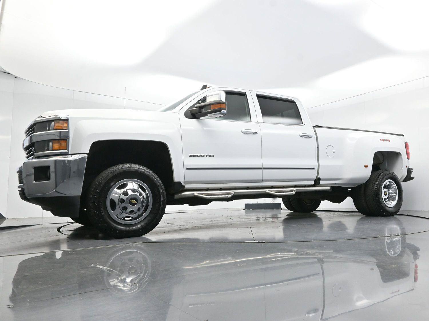 Used 2018 Chevrolet Silverado 3500 LTZ w/ Duramax Plus Package AWD/4WD image 44