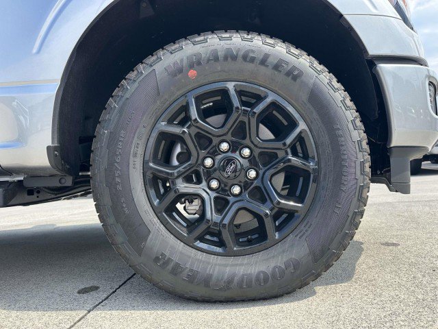 New 2025 Ford F150 XLT w/ Equipment Group 302A MID AWD/4WD image 12