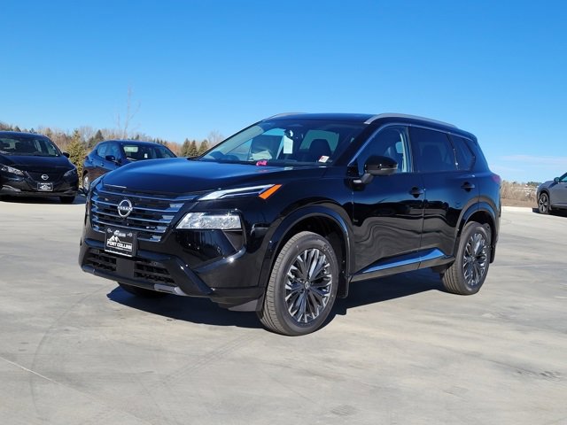 New 2026 Nissan Rogue Platinum w/ Tech Package