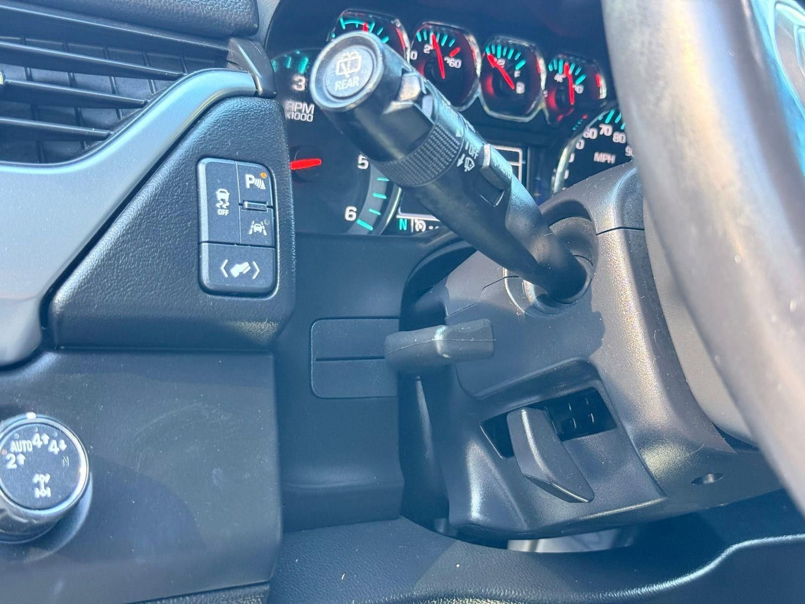 Used 2017 Chevrolet Tahoe LT AWD/4WD image 43