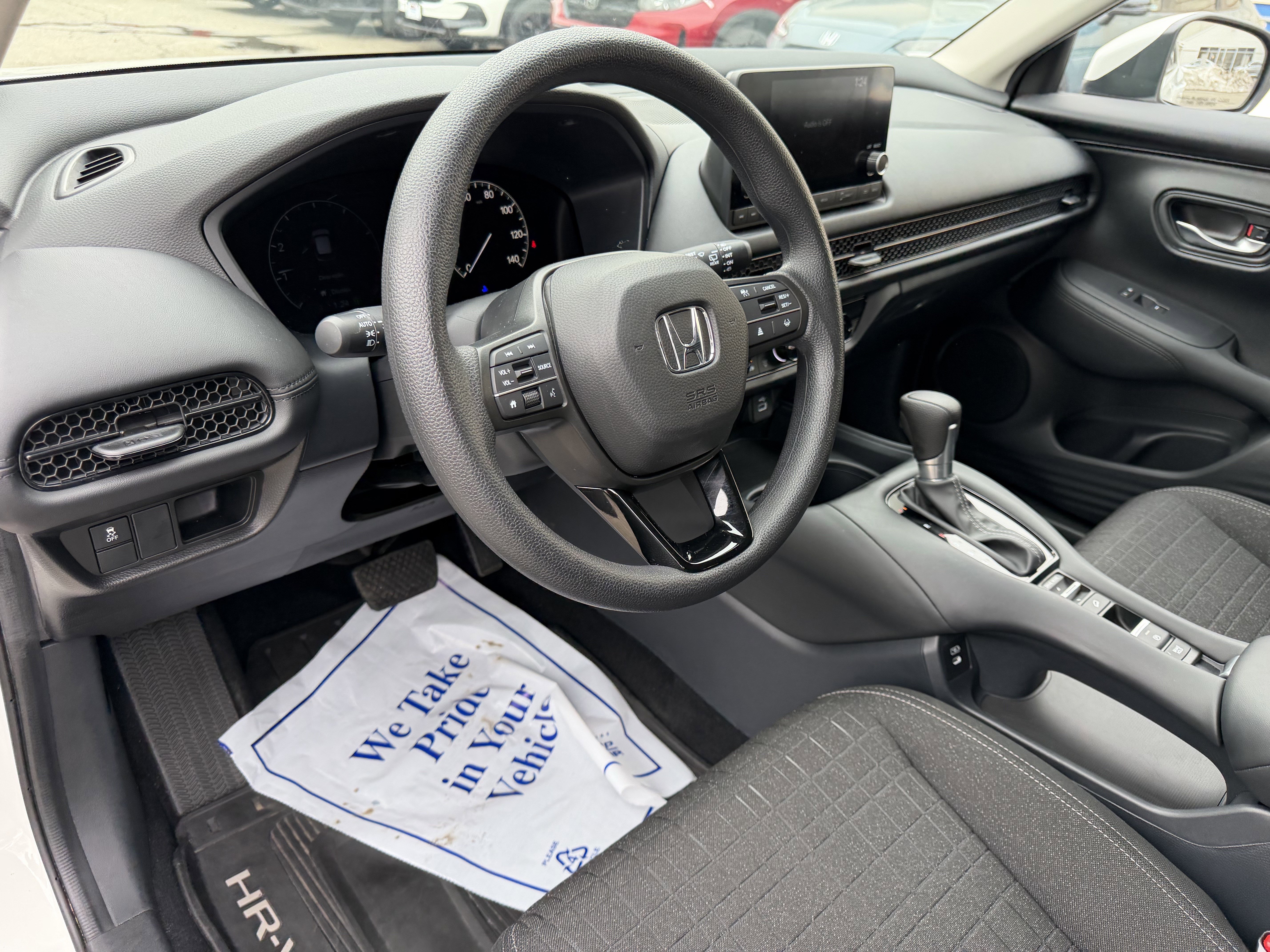 Certified 2024 Honda HR-V LX image 13