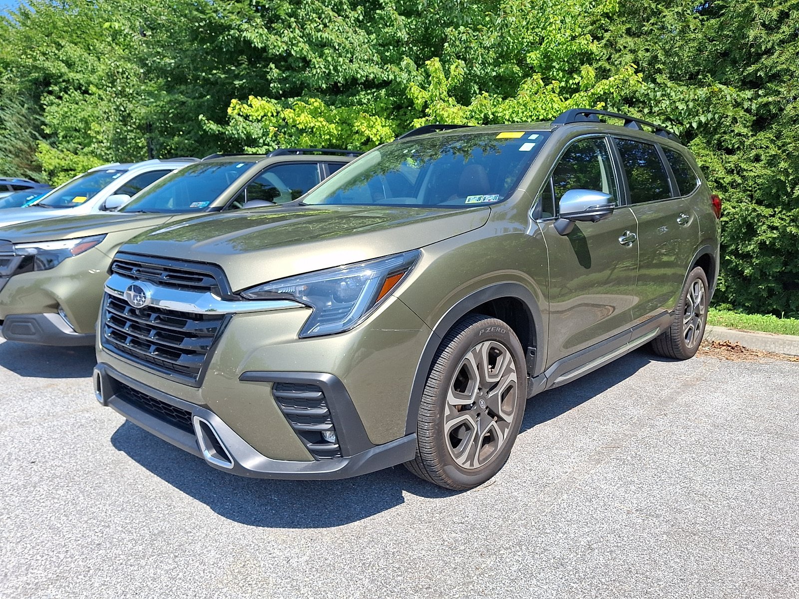 Certified 2023 Subaru Ascent Touring AWD/4WD image 3