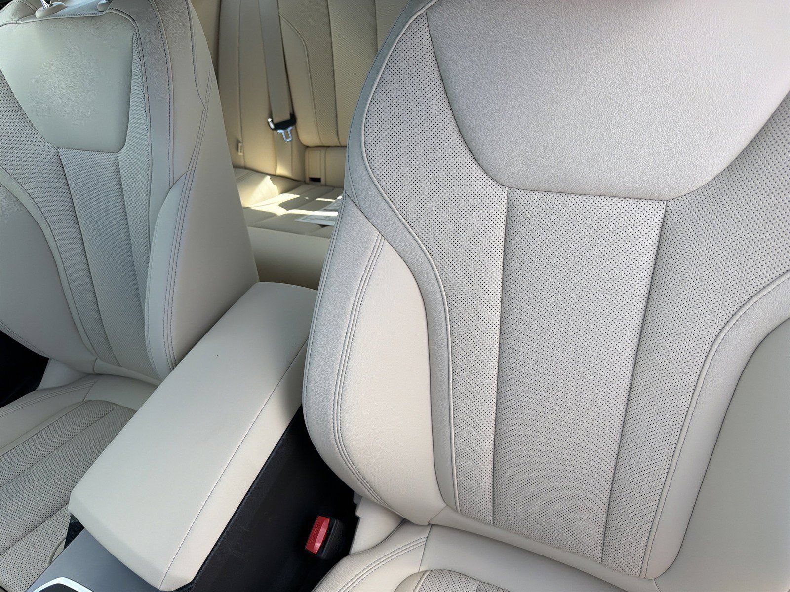 New 2026 BMW 230i Coupe w/ Premium Package RWD image 15