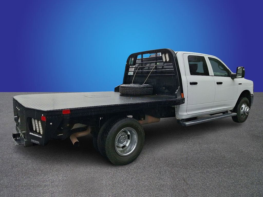 Used 2023 RAM 3500 Tradesman w/ Chrome Appearance Group image 4