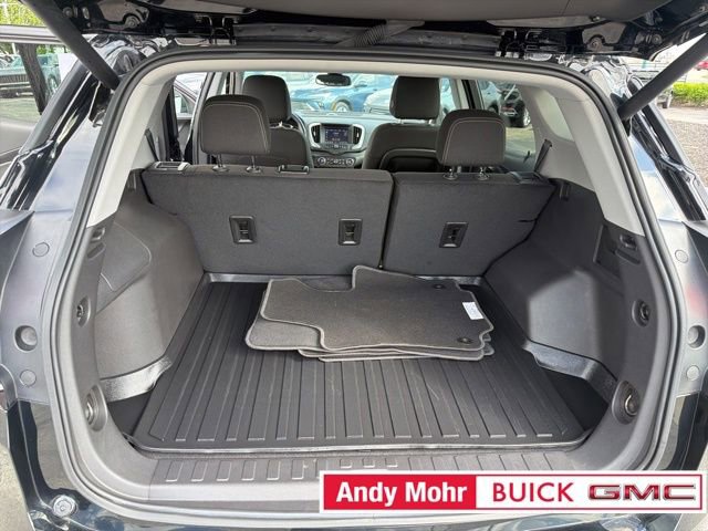 Used 2024 GMC Terrain SLE w/ Driver Convenience Package FWD image 24