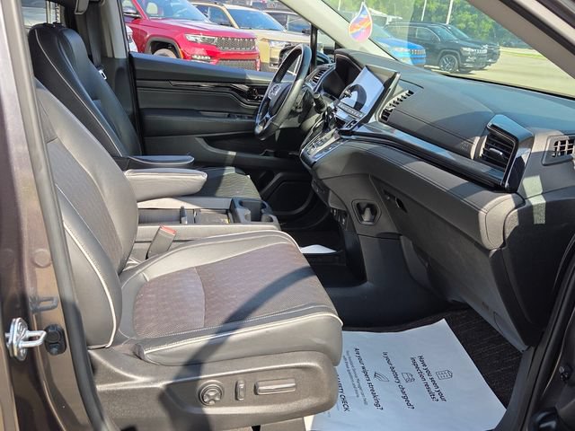 Used 2023 Honda Odyssey Elite image 15