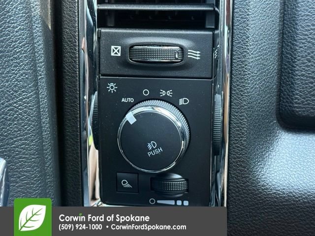 Used 2019 RAM 1500 Laramie RWD image 24