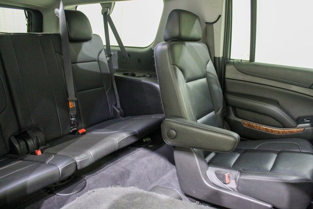 Used 2019 Chevrolet Suburban Premier image 20
