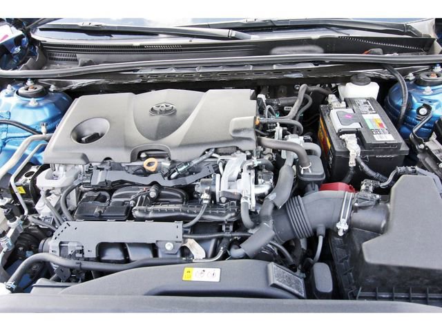 Used 2020 Toyota Camry LE image 31