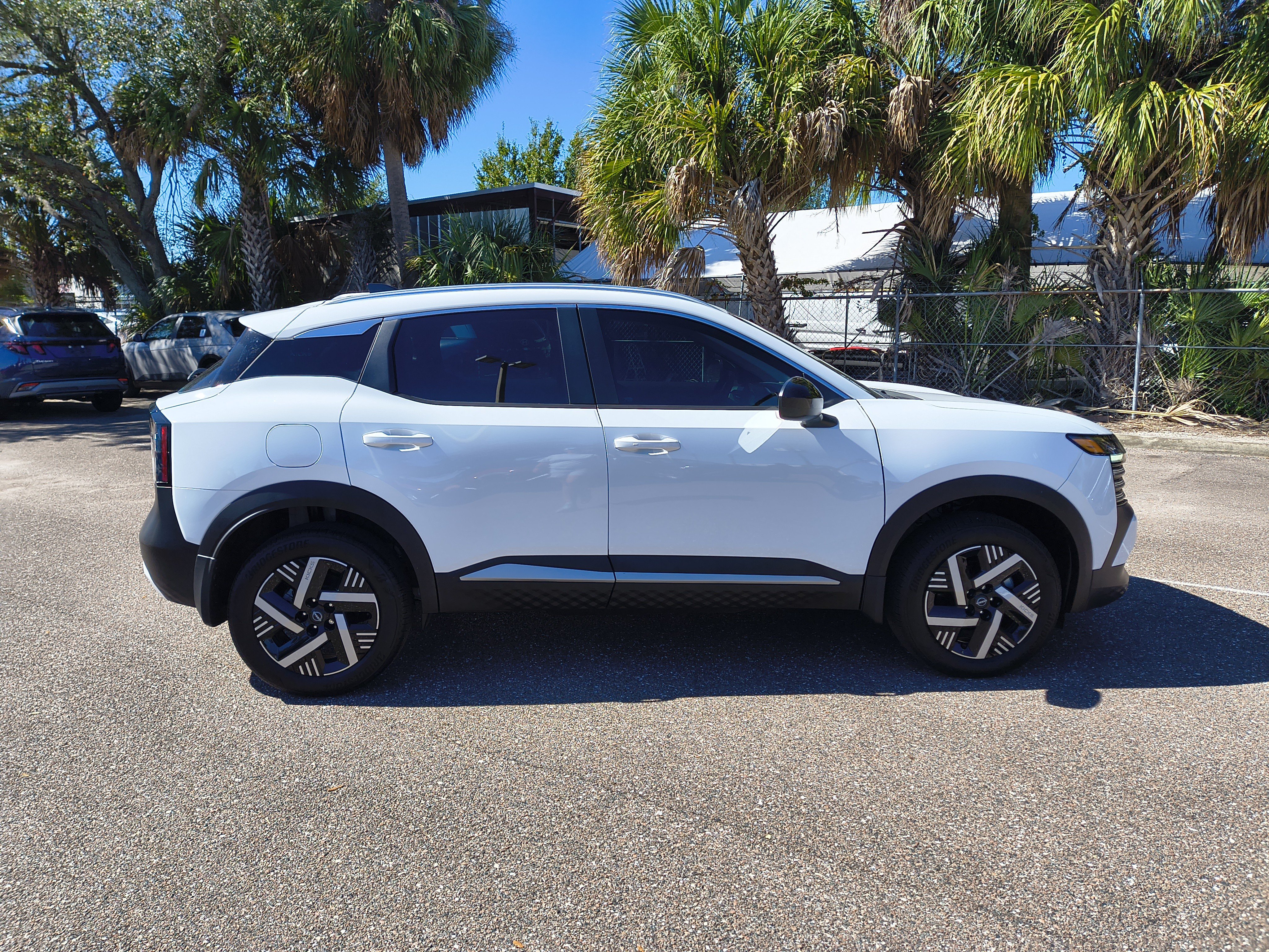 Certified 2026 Nissan Kicks SV FWD image 9