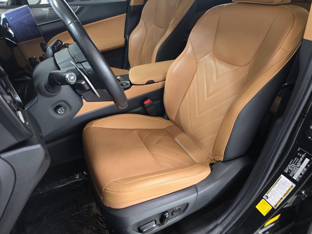 Used 2024 Lexus NX 350h AWD w/ Vision Package image 14