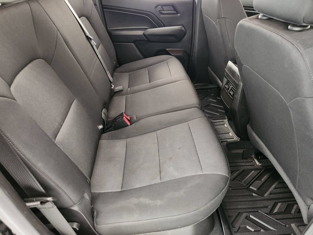 Used 2023 Chevrolet Colorado Trail Boss AWD/4WD image 31