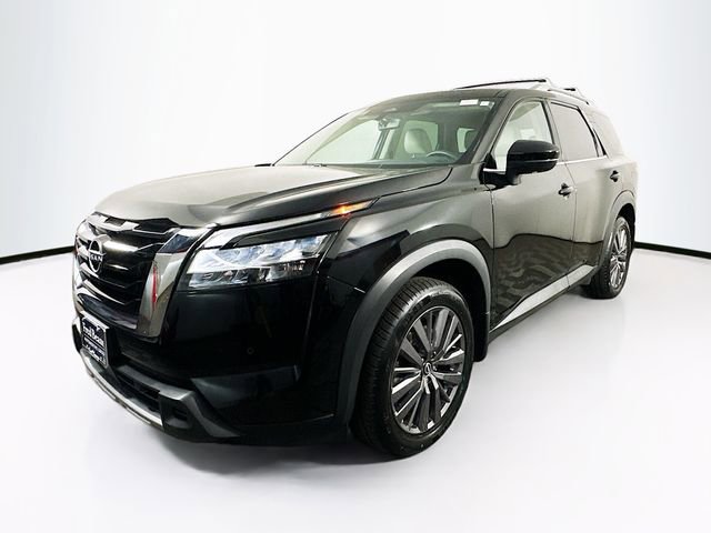 Certified 2023 Nissan Pathfinder SL w/ SL Premium Package image 3