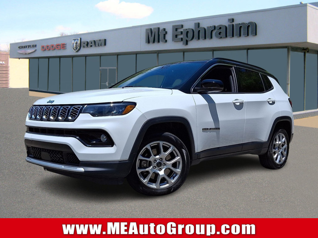 Used 2025 Jeep Compass Limited AWD/4WD image 1