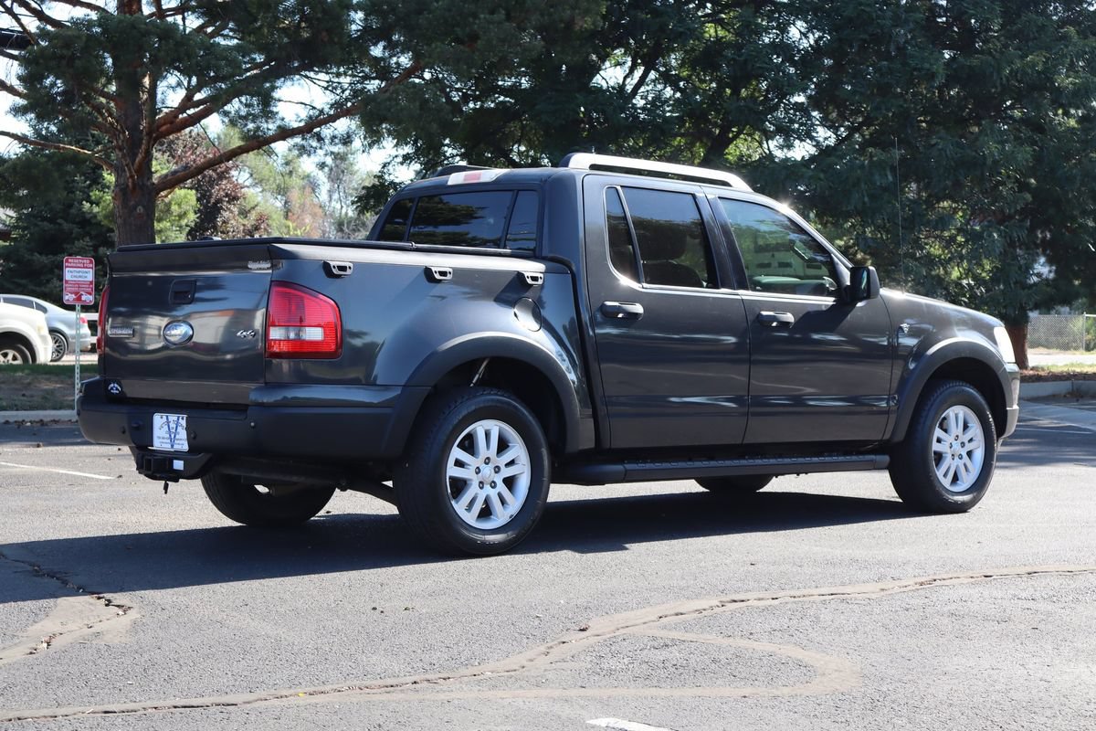 Used 2007 Ford Explorer Sport Trac XLT AWD/4WD image 5