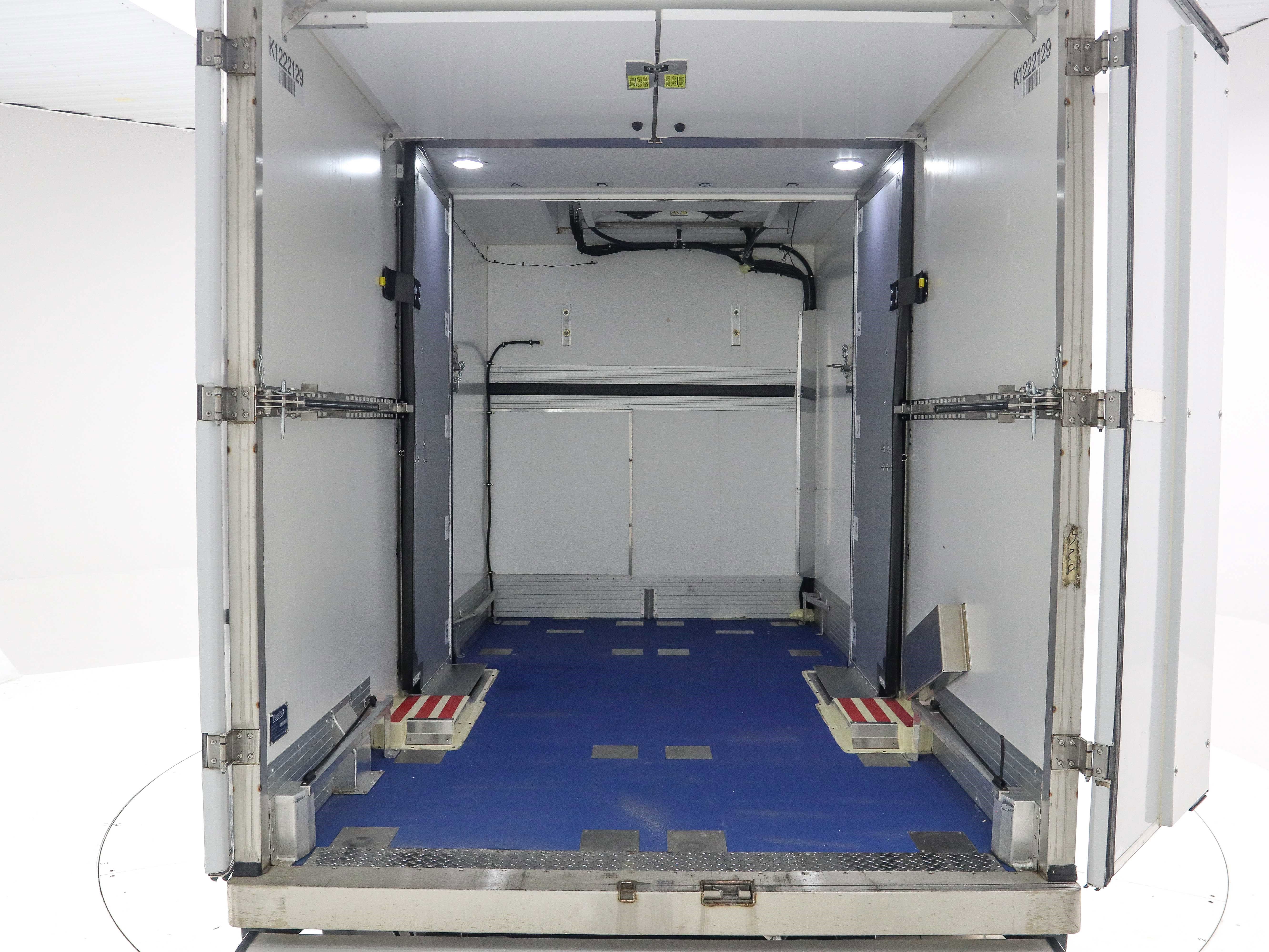 Used 2023 Ford E-350 and Econoline 350 Super Duty w/ Power Windows & Locks Group RWD image 9