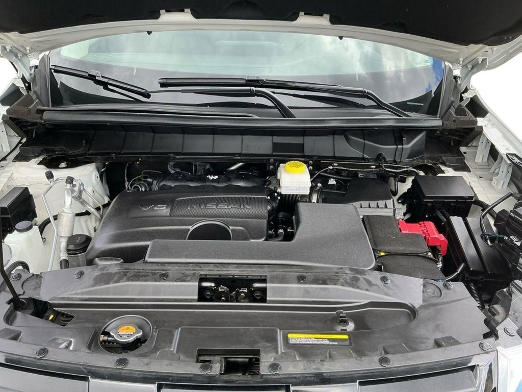 Used 2024 Nissan Pathfinder SL image 9