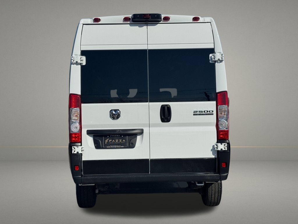 Used 2023 RAM ProMaster 2500 FWD image 4