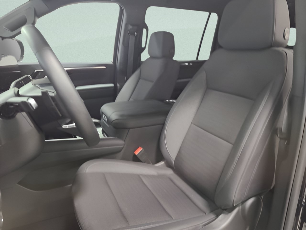 Used 2026 Chevrolet Suburban LS AWD/4WD image 17