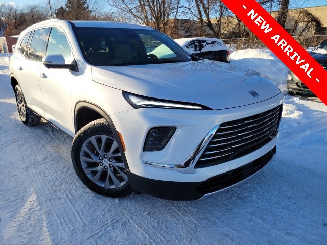 Used 2025 Buick Enclave Preferred w/ Power Package