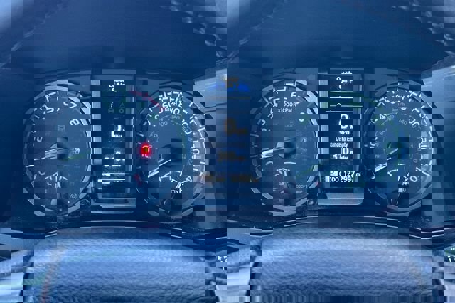 Used 2021 Toyota Tacoma TRD Sport w/ Technology Package image 26