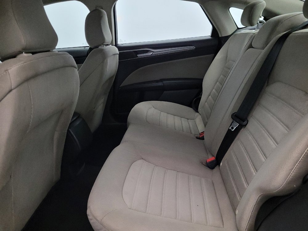 Used 2020 Ford Fusion S image 18