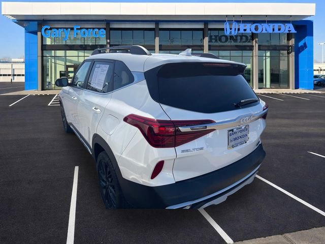 Used 2023 Kia Seltos Nightfall Edition image 3