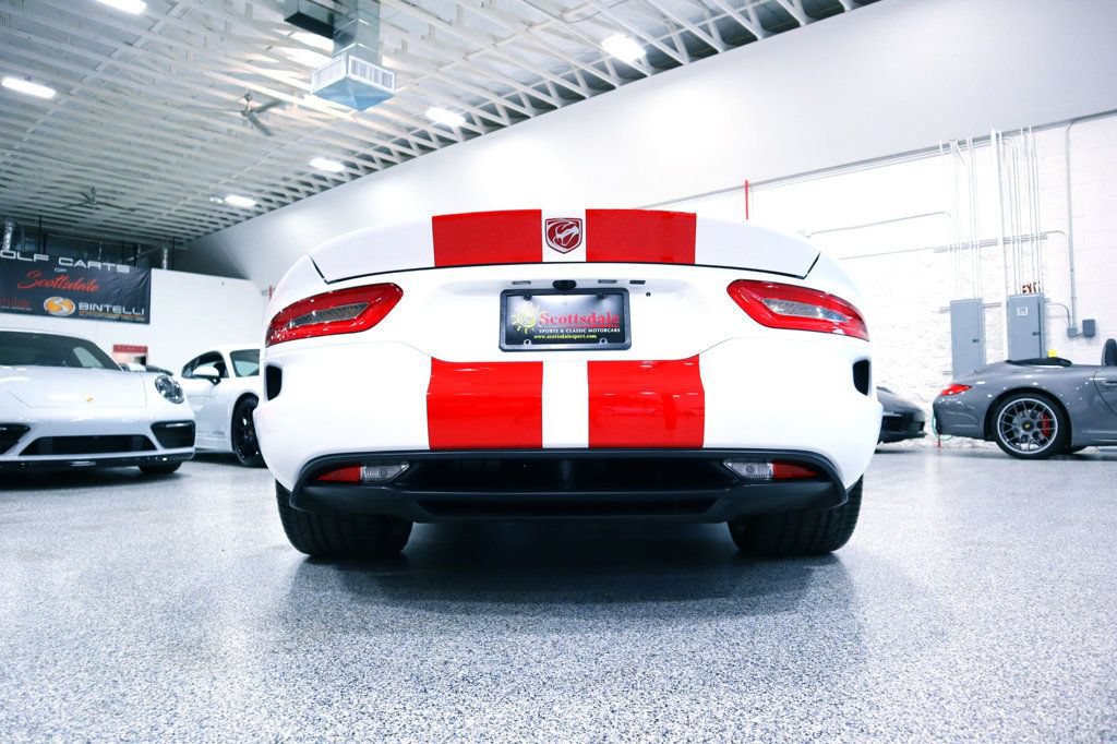 Used 2015 Dodge Viper SRT-10 w/ Quick Order Package 22J GT RWD image 17