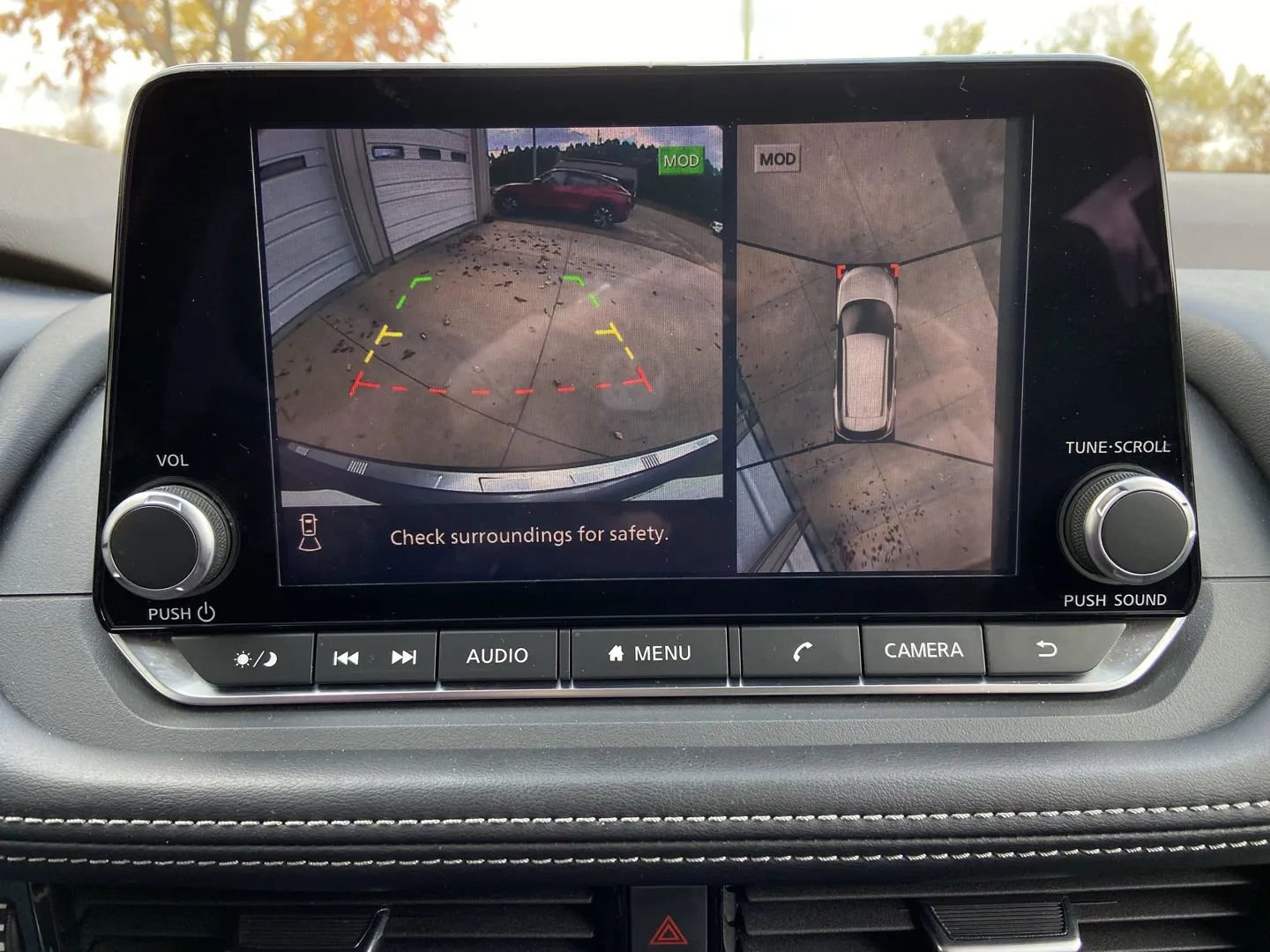 Used 2021 Nissan Rogue SV w/ Premium Package image 19