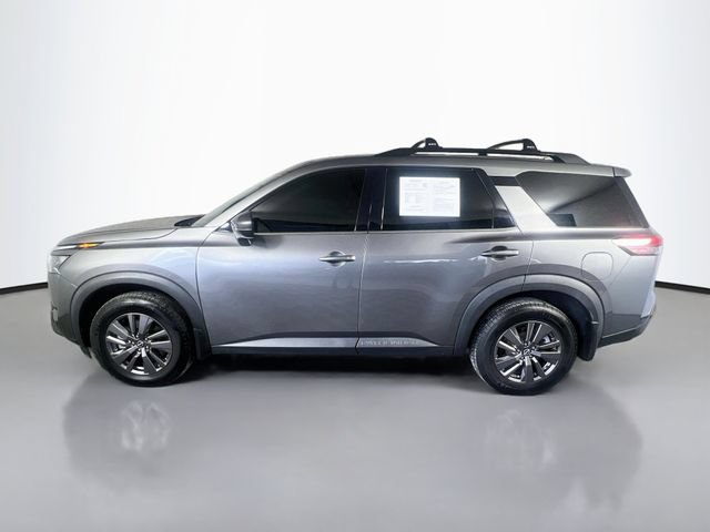 Used 2023 Nissan Pathfinder SV FWD image 5
