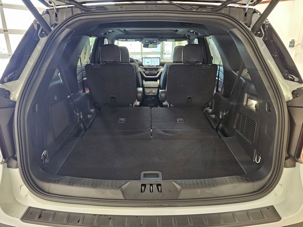 New 2026 Ford Explorer ST w/ Sun And Sound Package image 35