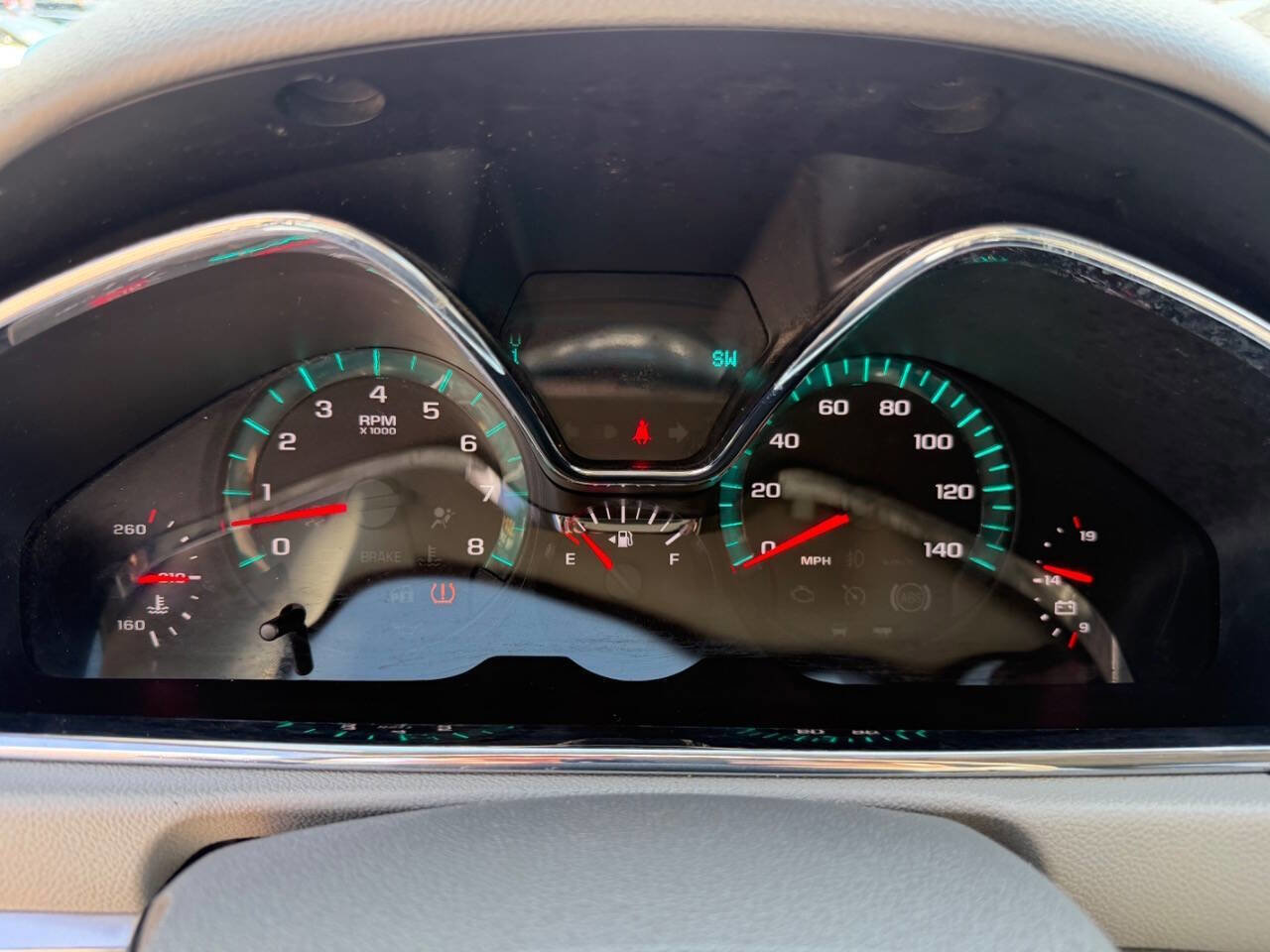 Used 2017 Chevrolet Traverse LT FWD image 16
