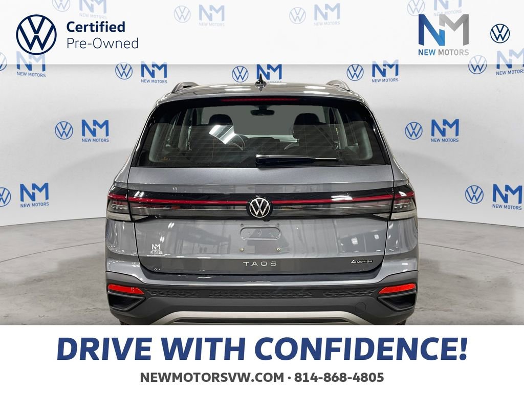 Certified 2025 Volkswagen Taos S image 4