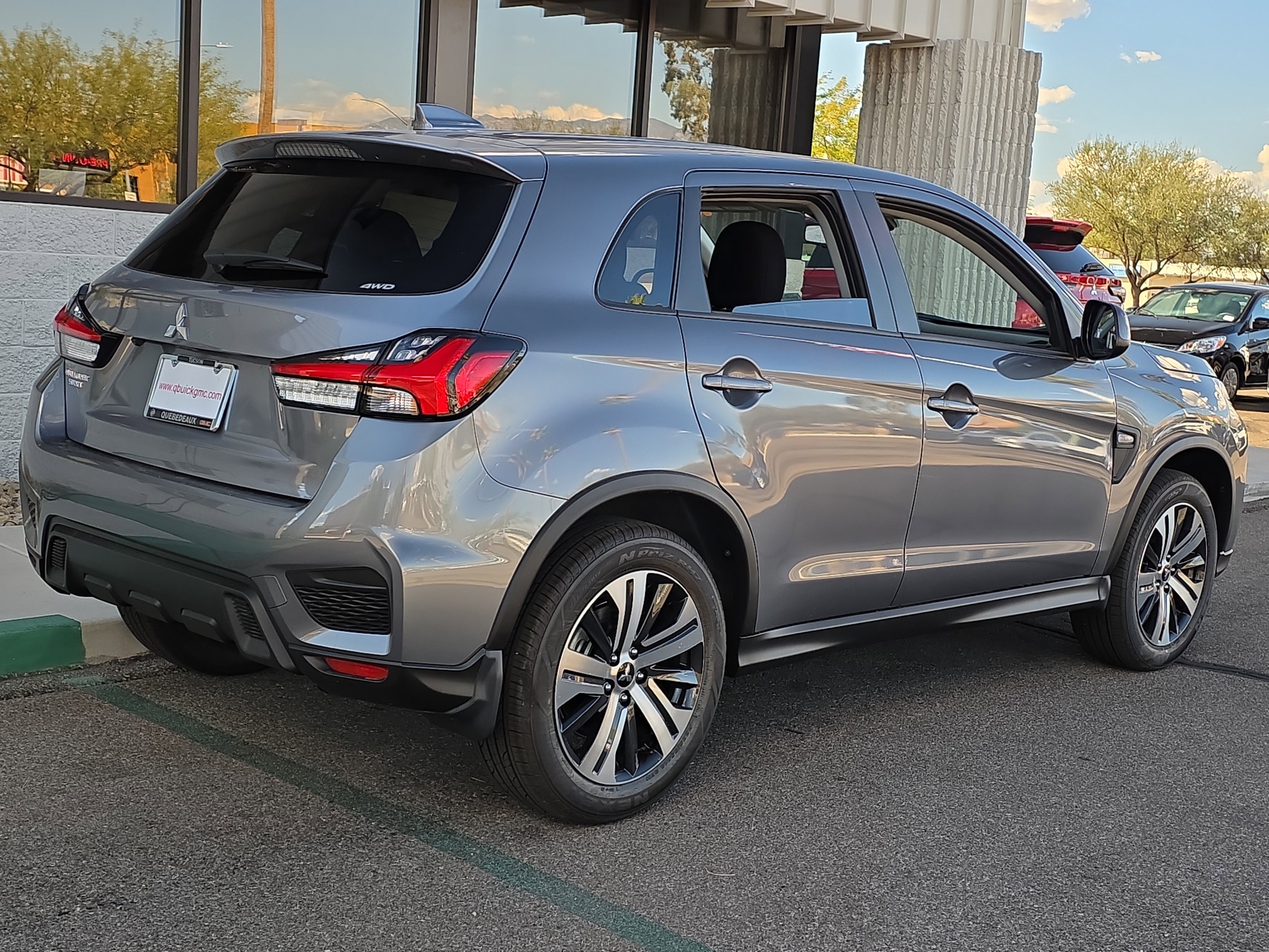 New 2025 Mitsubishi Outlander Sport ES image 4