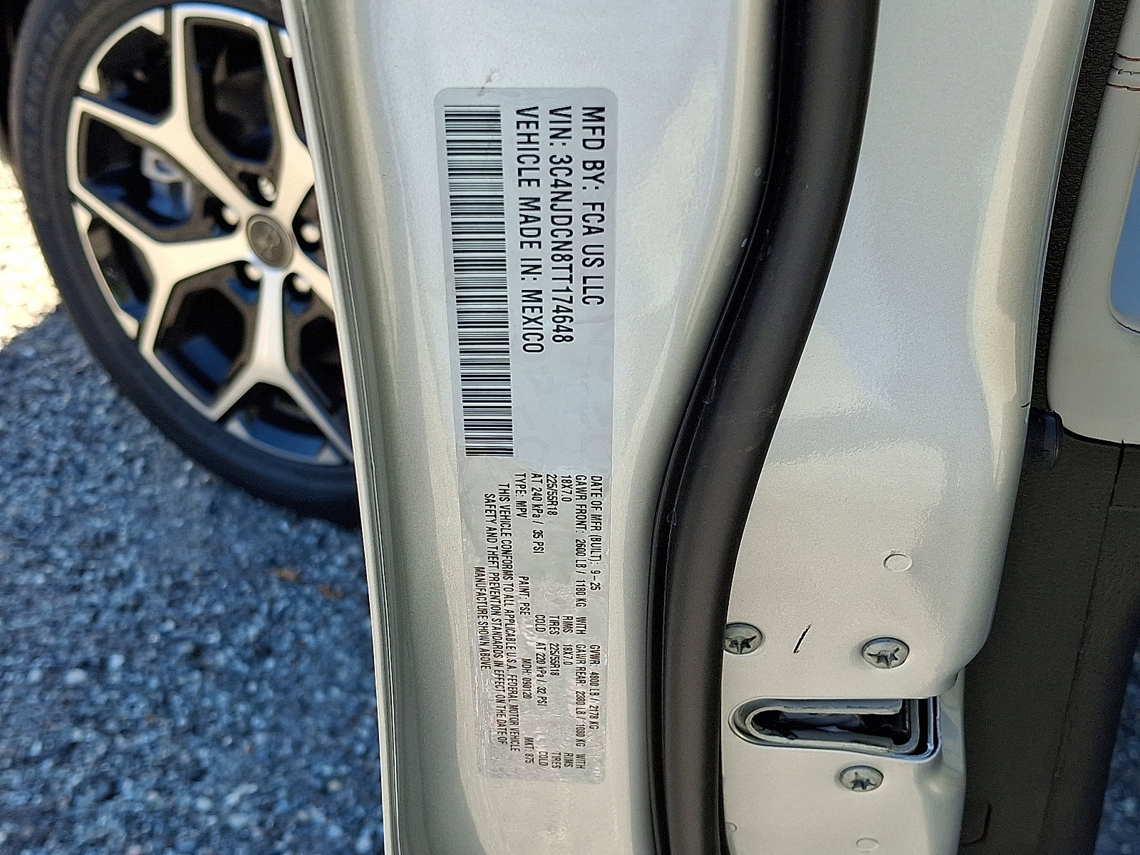 New 2026 Jeep Compass Limited image 14