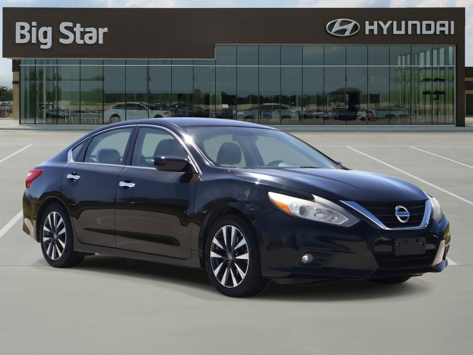 Used 2017 Nissan Altima 2.5 SV image 6